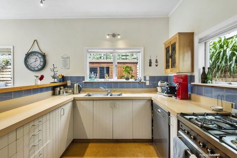 Photo of property in 38 Abbott Street, Ngaio, Wellington, 6035