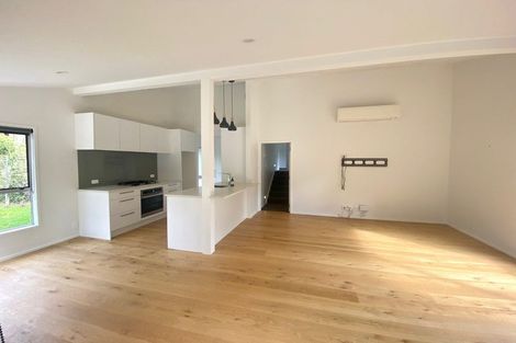 Photo of property in 3/101a Balmain Road, Birkenhead, Auckland, 0626