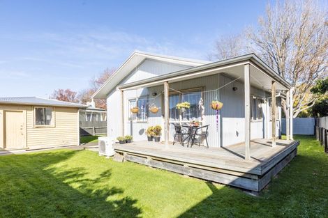 Photo of property in 914 Grove Road, Mayfair, Hastings, 4122