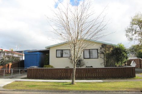 Photo of property in 2/8 Noni Street, Turangi, 3334