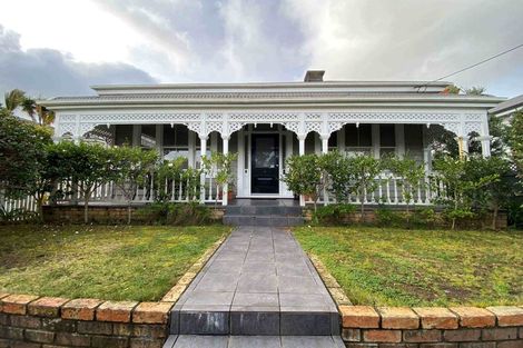 Photo of property in 90 Clonbern Road, Remuera, Auckland, 1050