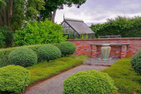 Photo of property in 23 Lee Road, Burbush, Hamilton, 3289