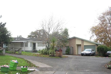 Photo of property in 23 Lisa Rise, Half Moon Bay, Auckland, 2012
