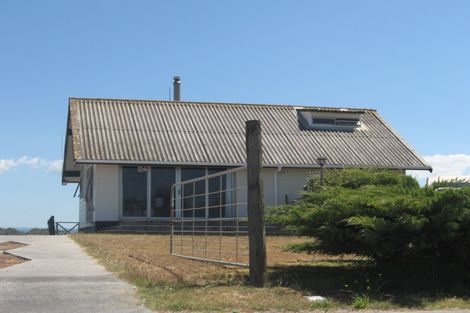 Photo of property in 470 Pukehina Parade, Pukehina, 3189