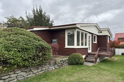 Photo of property in 4 Birse Street, Frankton, Queenstown, 9300