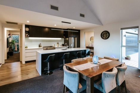 Photo of property in 8 Mcdonald Street, Wanaka, 9305