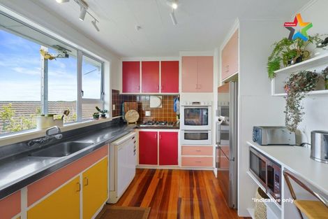 Photo of property in 10 Laurel Grove, Maungaraki, Lower Hutt, 5010