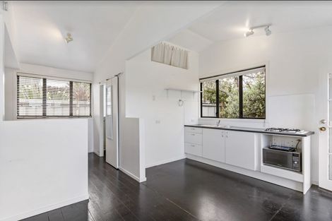 Photo of property in 28 Leslie Avenue, Sandringham, Auckland, 1025