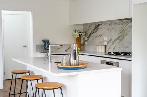 Photo of property in 1/4 Marama Street, Castor Bay, Auckland, 0620