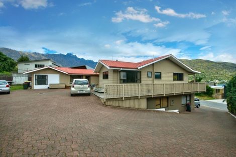 Photo of property in 32 Stewart Street, Frankton, Queenstown, 9300
