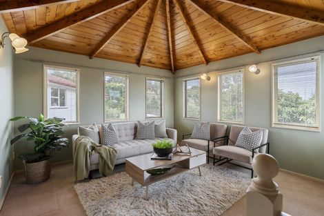 Photo of property in 2/20 Compton Street, Hillcrest, Auckland, 0627