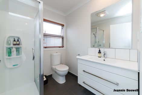 Photo of property in 7 Morocco Terrace, Kelvin Grove, Palmerston North, 4414