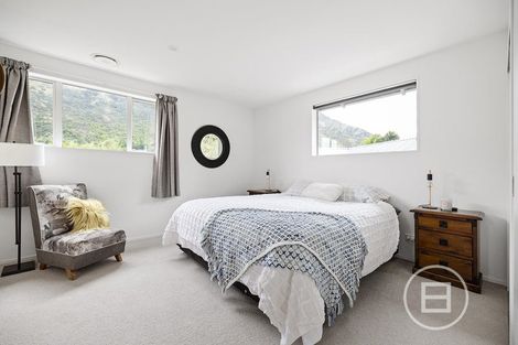 Photo of property in 7 Haines Way, Arthurs Point, Queenstown, 9371