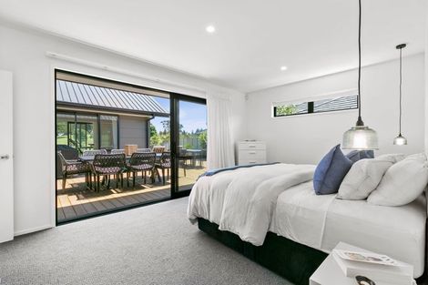 Photo of property in 49b Links Drive, Waiwhakaiho, New Plymouth, 4312