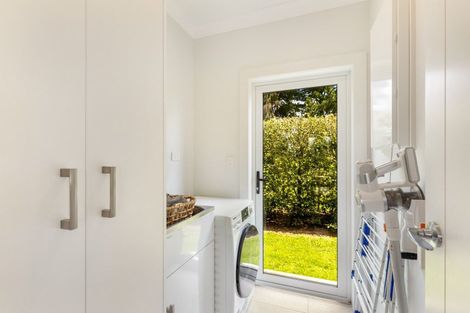 Photo of property in 82 Tikorangi Road, Tikorangi, Waitara, 4383