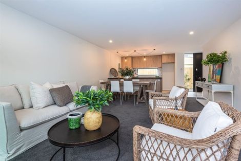 Photo of property in 2/10 Bishop Street, St Albans, Christchurch, 8014