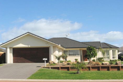Photo of property in 12 Kokomo Key, Papamoa Beach, Papamoa, 3118