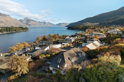 Photo of property in 17 The Terrace, Queenstown, 9300