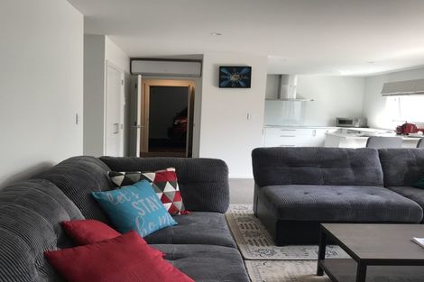 Photo of property in 2/36 Shirley Road, Richmond, Christchurch, 8013