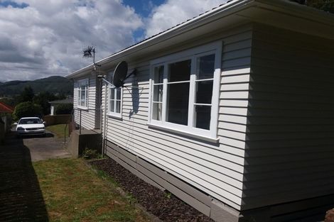 Photo of property in 27 Fraser Street, Wainuiomata, Lower Hutt, 5014