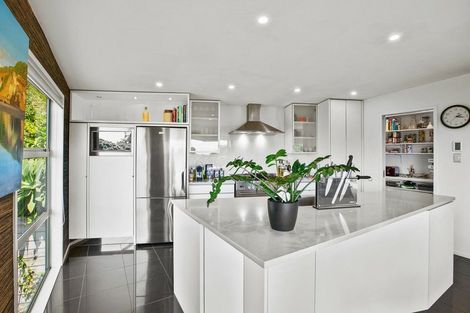 Photo of property in 67a Fulford Street, New Plymouth, 4310