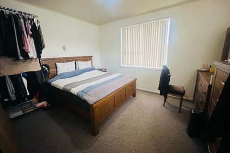 Photo of property in 1/172 Forrest Hill Road, Forrest Hill, Auckland, 0620