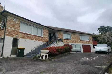 Photo of property in 34 Glenfern Road, Mellons Bay, Auckland, 2014