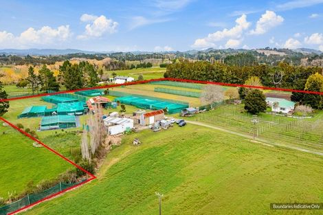 Photo of property in 51 Smith Road, Kumeu, 0891