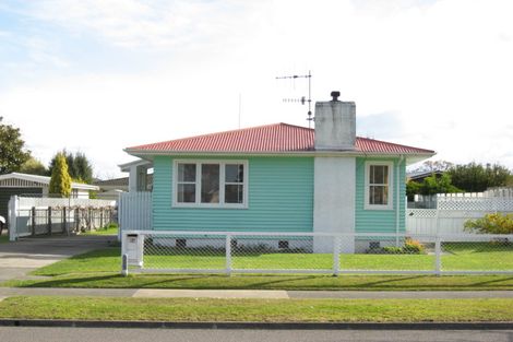 Photo of property in 14 Bill Hercock Street, Pirimai, Napier, 4112