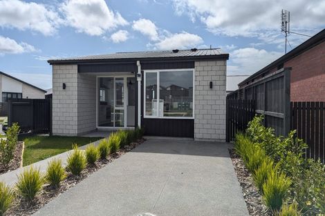 Photo of property in 7 John Main Drive, Ramarama, 2579