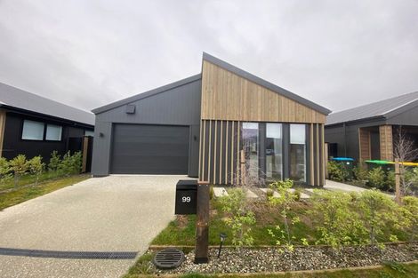 Photo of property in 99 Wooing Tree Avenue, Cromwell, 9310