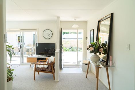 Photo of property in 8 Linklater Avenue, Bellevue, Tauranga, 3110