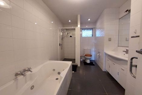 Photo of property in 45 Vivian Street, New Plymouth, 4310