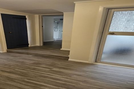 Photo of property in 19 Main Street, Hospital Hill, Napier, 4110