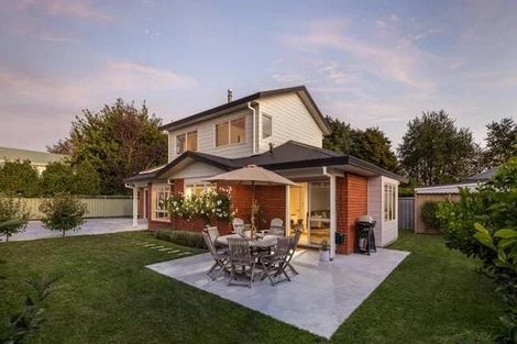 Photo of property in 55a Williams Street, Cambridge, 3434