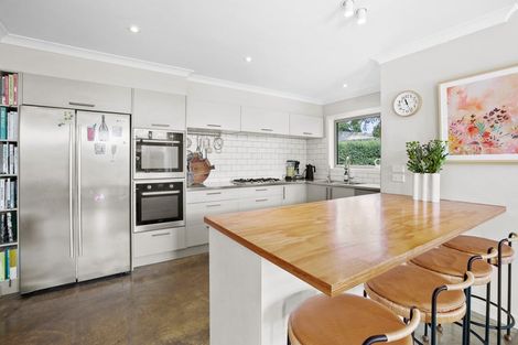 Photo of property in 1185d South Road, Oakura, 4314