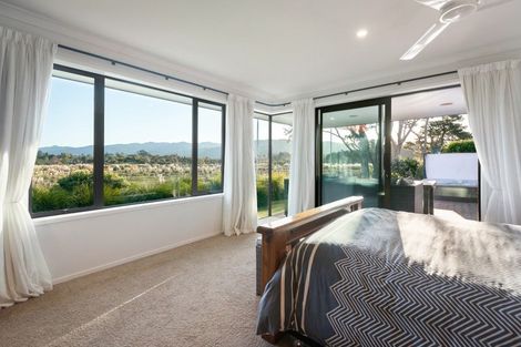 Photo of property in 17 Riverside Place, Katikati, 3129