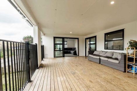 Photo of property in 19 Bob Carter Place, Welcome Bay, Tauranga, 3175