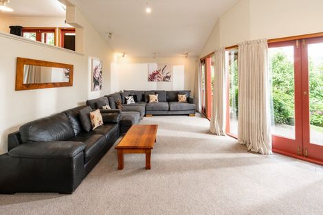 Photo of property in 64 Nalanda Crescent, Broadmeadows, Wellington, 6035