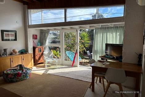 Photo of property in 84 Tutere Street, Waikanae Beach, Waikanae, 5036