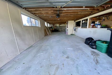 Photo of property in 35 Adams Road, Thornton Bay, Thames, 3575