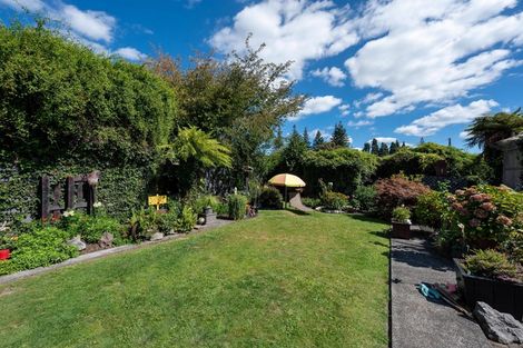 Photo of property in 74 Sunset Road, Mangakakahi, Rotorua, 3015