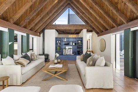 Photo of property in 40 Takutai Avenue, Bucklands Beach, Auckland, 2012