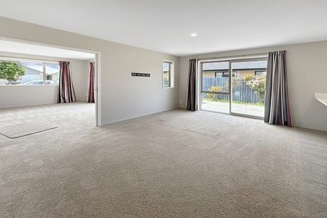 Photo of property in 16 Newman Road, Rolleston, 7614