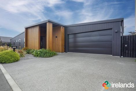 Photo of property in 4 Pegson Lane, Halswell, Christchurch, 8025