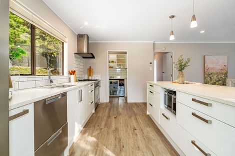 Photo of property in 99 Leeward Drive, Whitby, Porirua, 5024