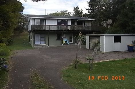 Photo of property in 35 Tauhinu Road, Greenhithe, Auckland, 0632