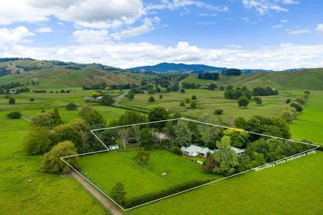 Photo of property in 64 Reynolds Road, Rotoorangi, Cambridge, 3495