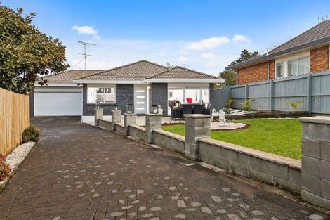 Photo of property in 1/5 Vesca Place, Golflands, Auckland, 2013