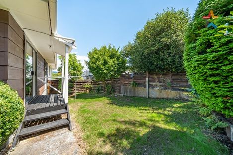 Photo of property in 69b Hartford Crescent, Totara Park, Upper Hutt, 5018